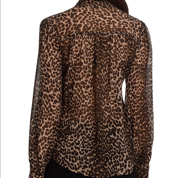 PAIGE Cleobelle Leopard Silk V-Neck Blouse NWT - Picture 6 of 16
